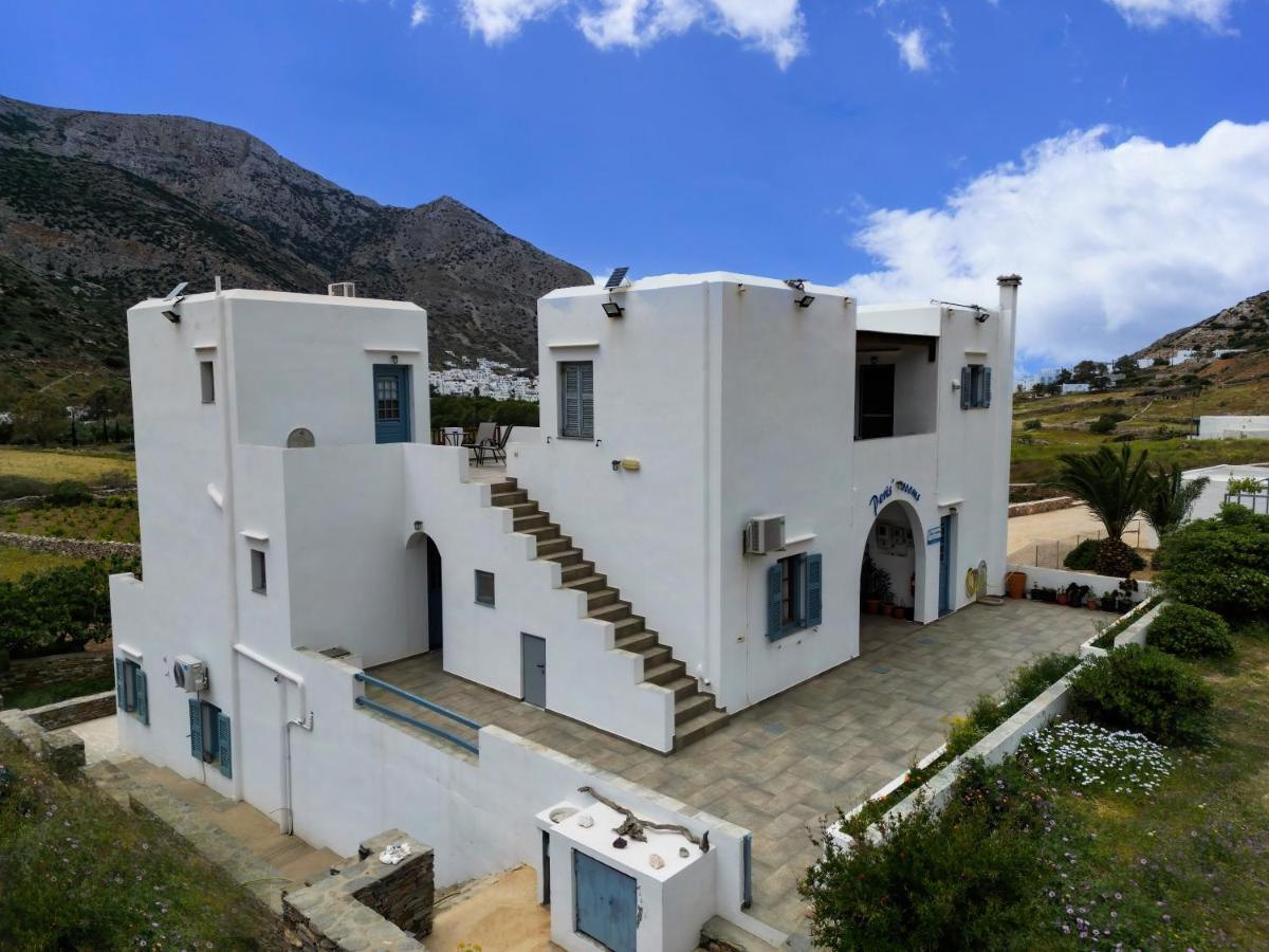 Peris Rooms Kamares  Bagian luar foto