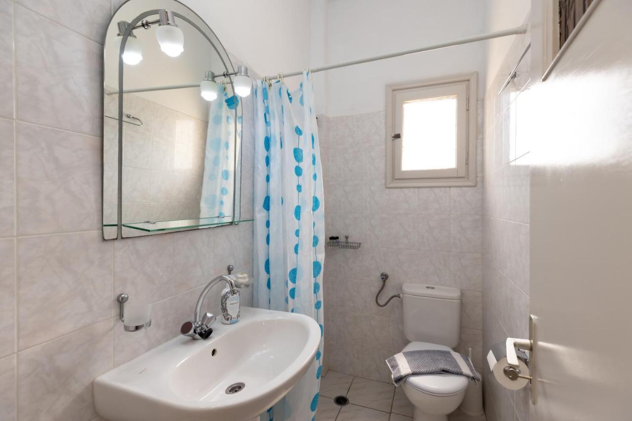 Peris Rooms Kamares  Bagian luar foto