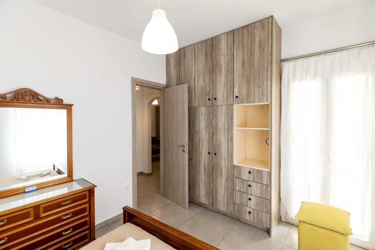 Peris Rooms Kamares  Bagian luar foto