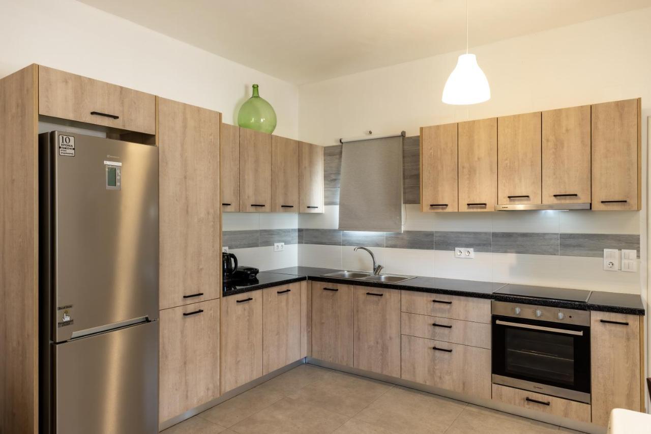 Peris Rooms Kamares  Bagian luar foto